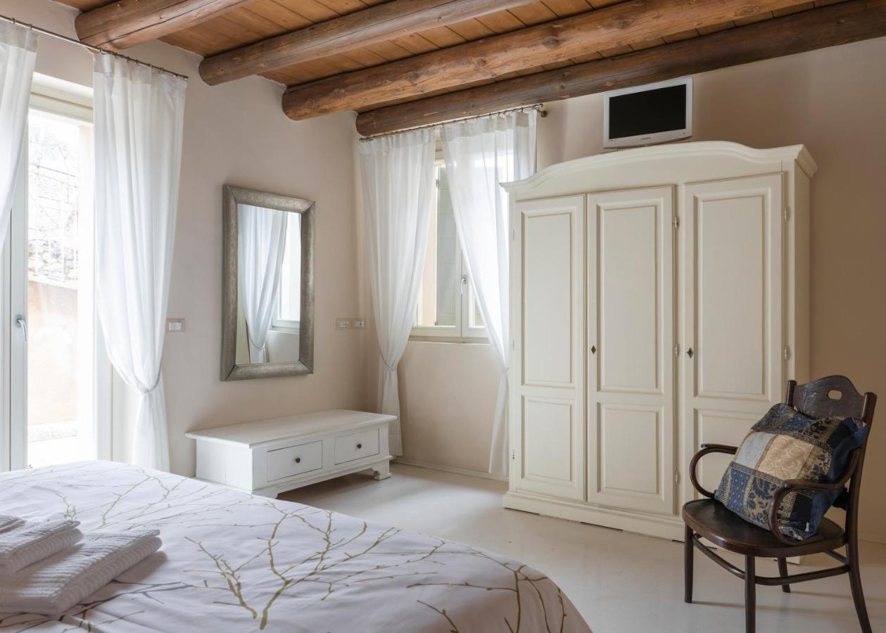 Corte Dei Soavi Suites - Apartments Соаве Екстериор снимка