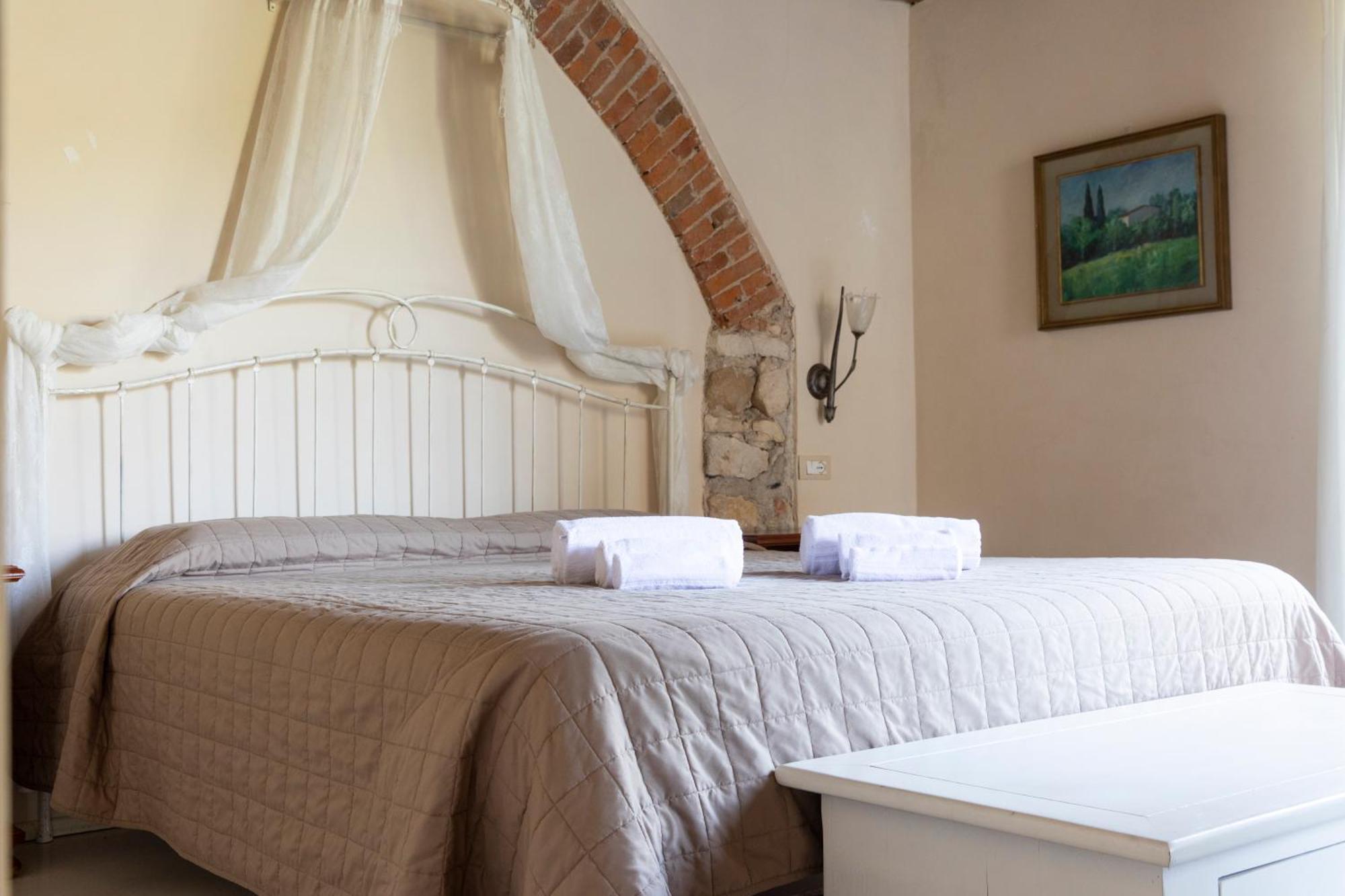 Corte Dei Soavi Suites - Apartments Соаве Екстериор снимка
