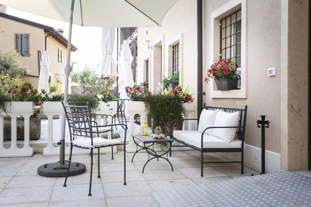 Corte Dei Soavi Suites - Apartments Соаве Екстериор снимка